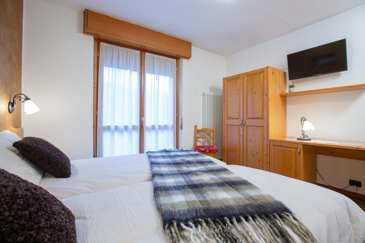 Hotel Biancospino Lanzada Екстериор снимка