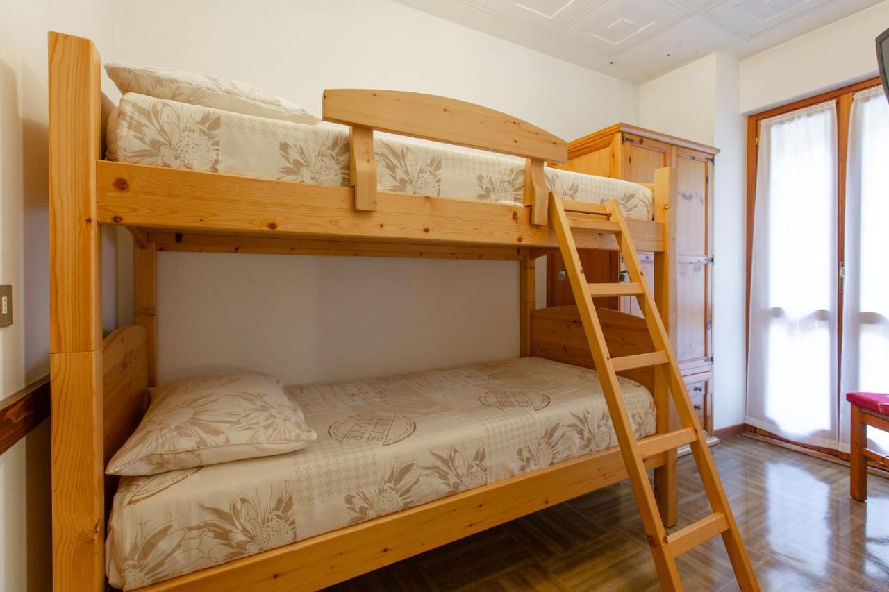 Hotel Biancospino Lanzada Екстериор снимка
