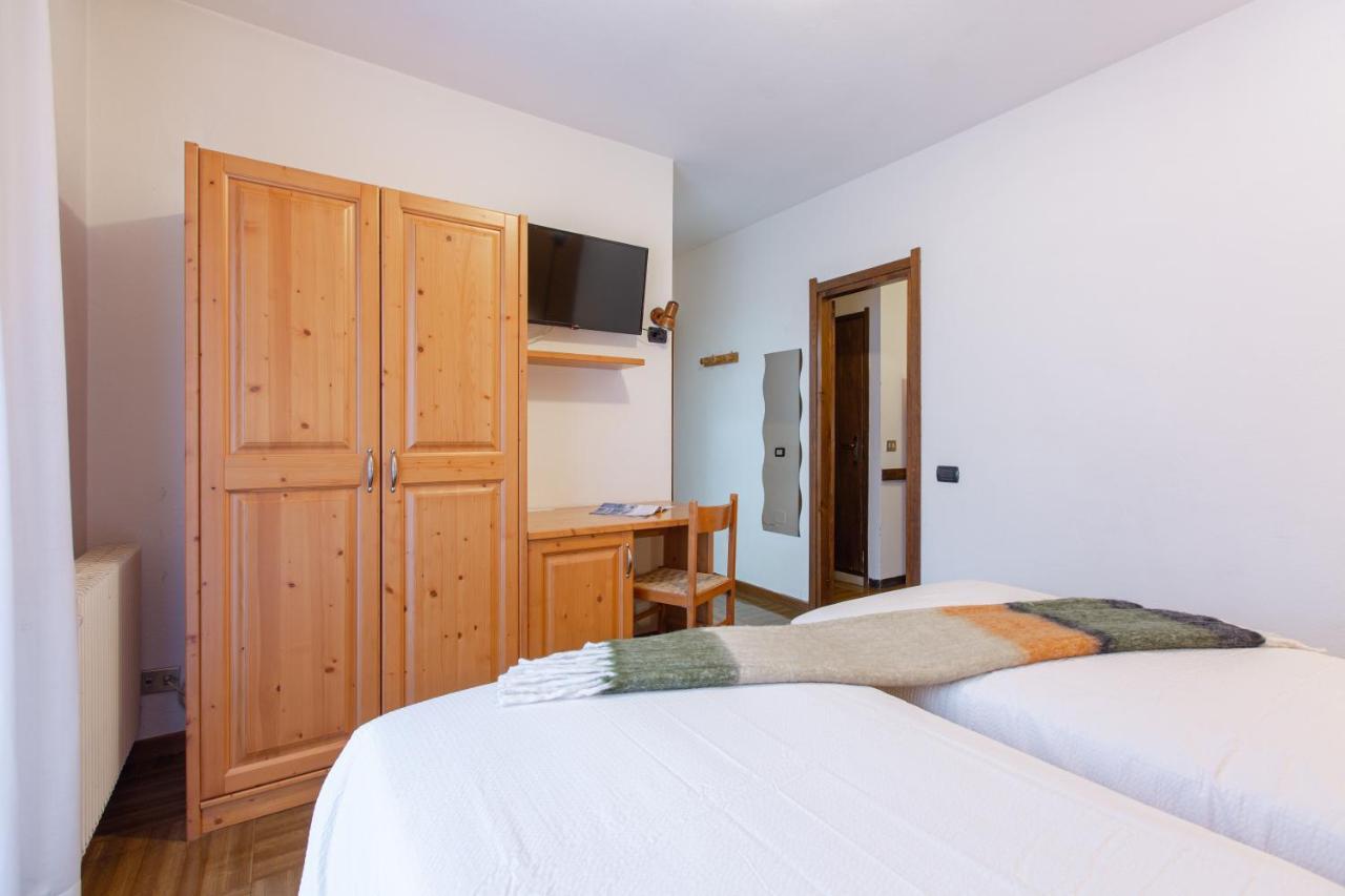 Hotel Biancospino Lanzada Екстериор снимка